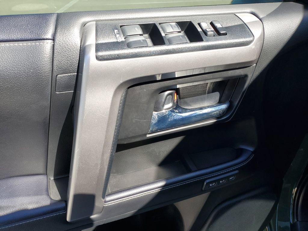 Used 2022 Toyota 4Runner Limited image 19