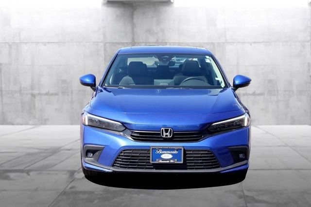 Used 2022 Honda Civic Touring image 4
