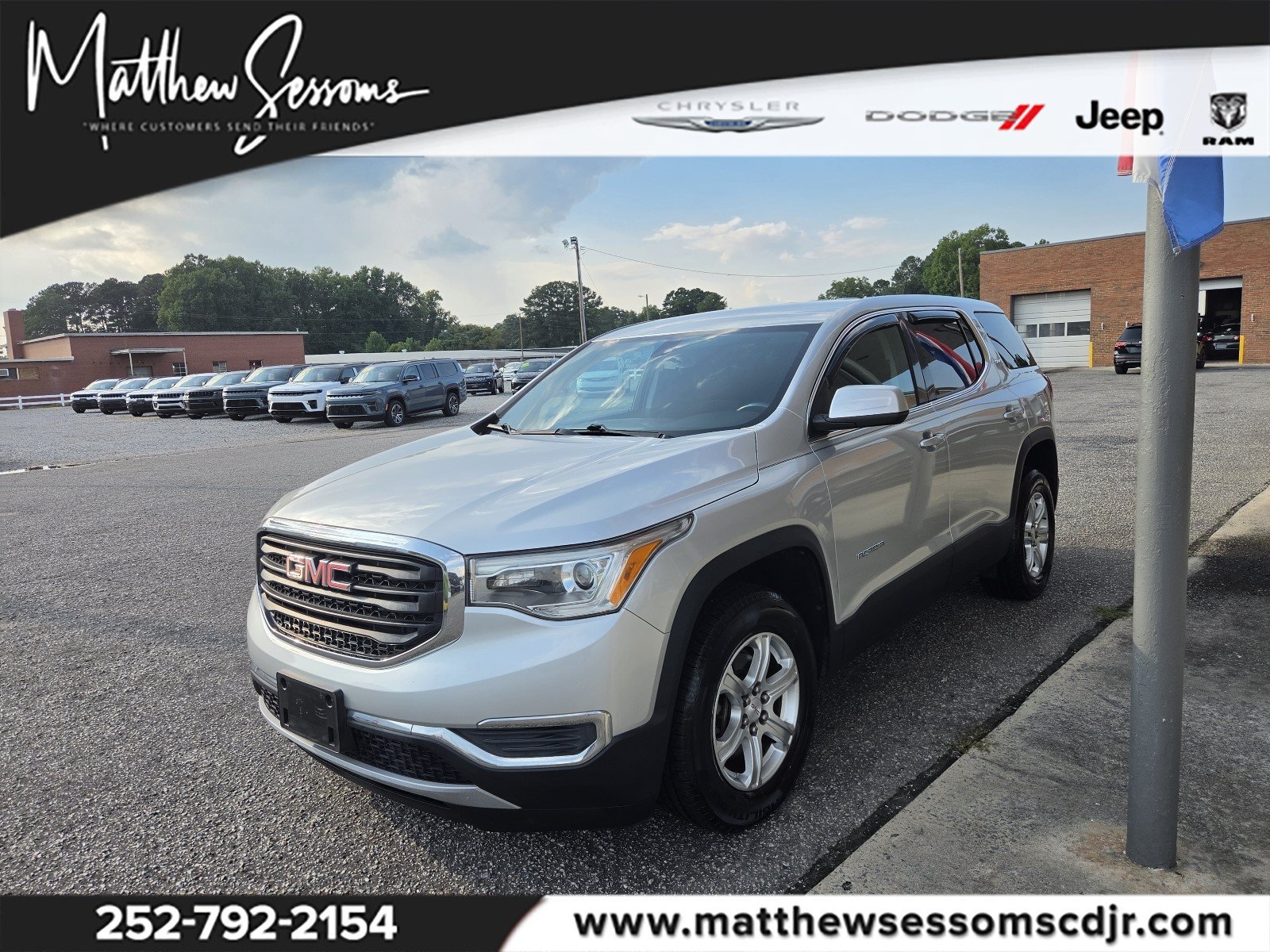 Used 2018 GMC Acadia SLE w/ LPO, Floor Liner Package