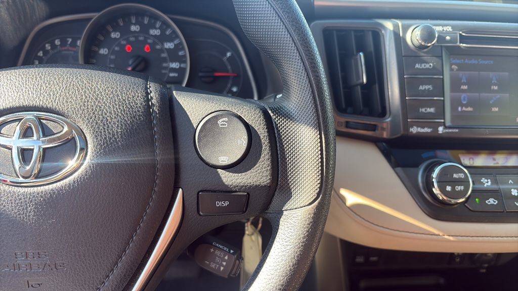 Used 2015 Toyota RAV4 XLE FWD image 20