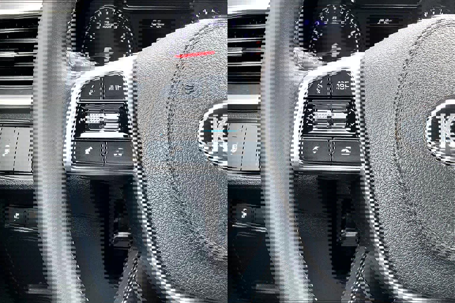 Used 2020 Kia Sorento S image 24