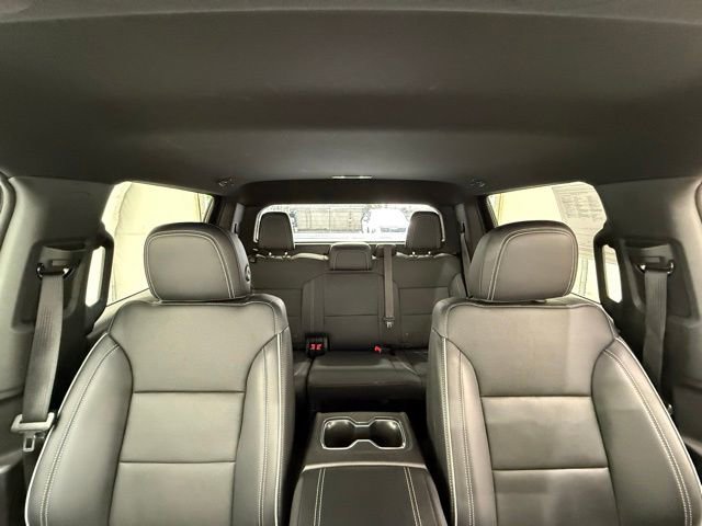 Used 2025 Chevrolet Silverado EV LT AWD/4WD image 32