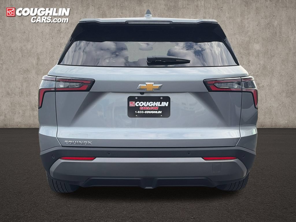 New 2027 Chevrolet Equinox LT w/ Convenience Package II FWD image 6