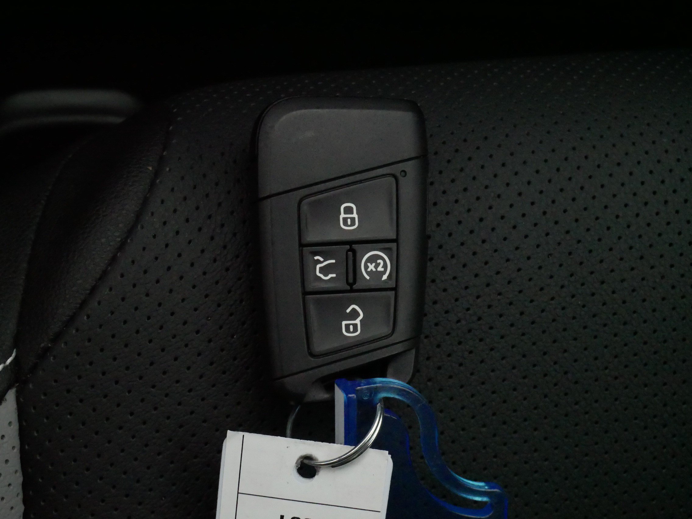Certified 2024 Volkswagen Taos SEL AWD/4WD image 32