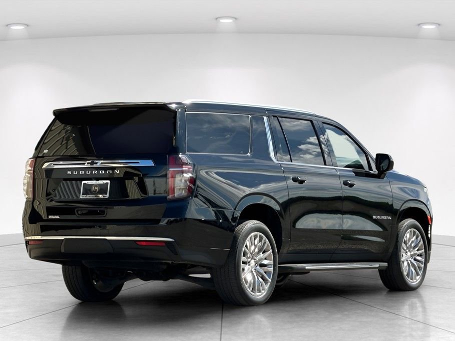 Used 2024 Chevrolet Suburban LS w/ Driver Alert Package AWD/4WD image 6