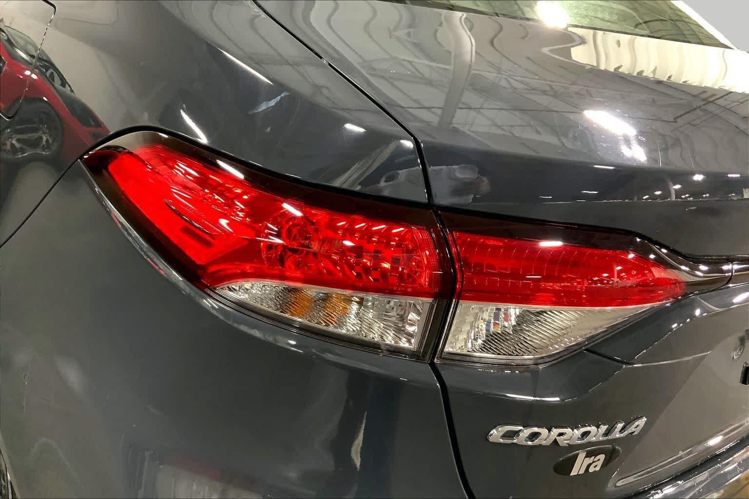 Used 2023 Toyota Corolla LE FWD image 29