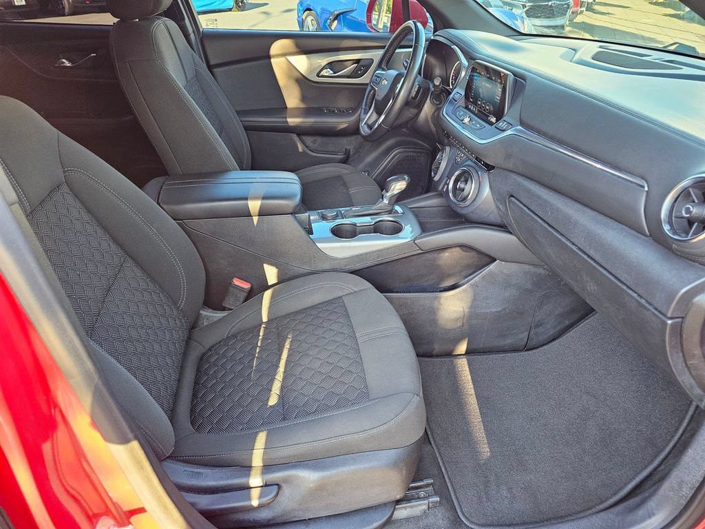 Used 2020 Chevrolet Blazer LT FWD image 13