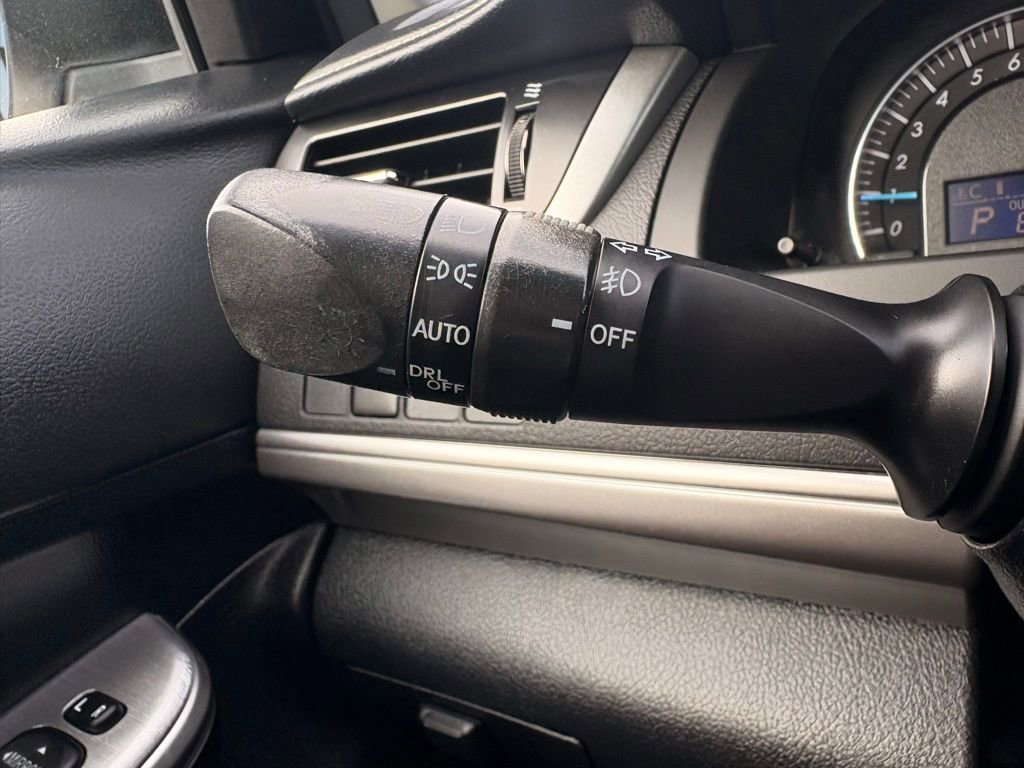 Used 2013 Toyota Camry SE image 33