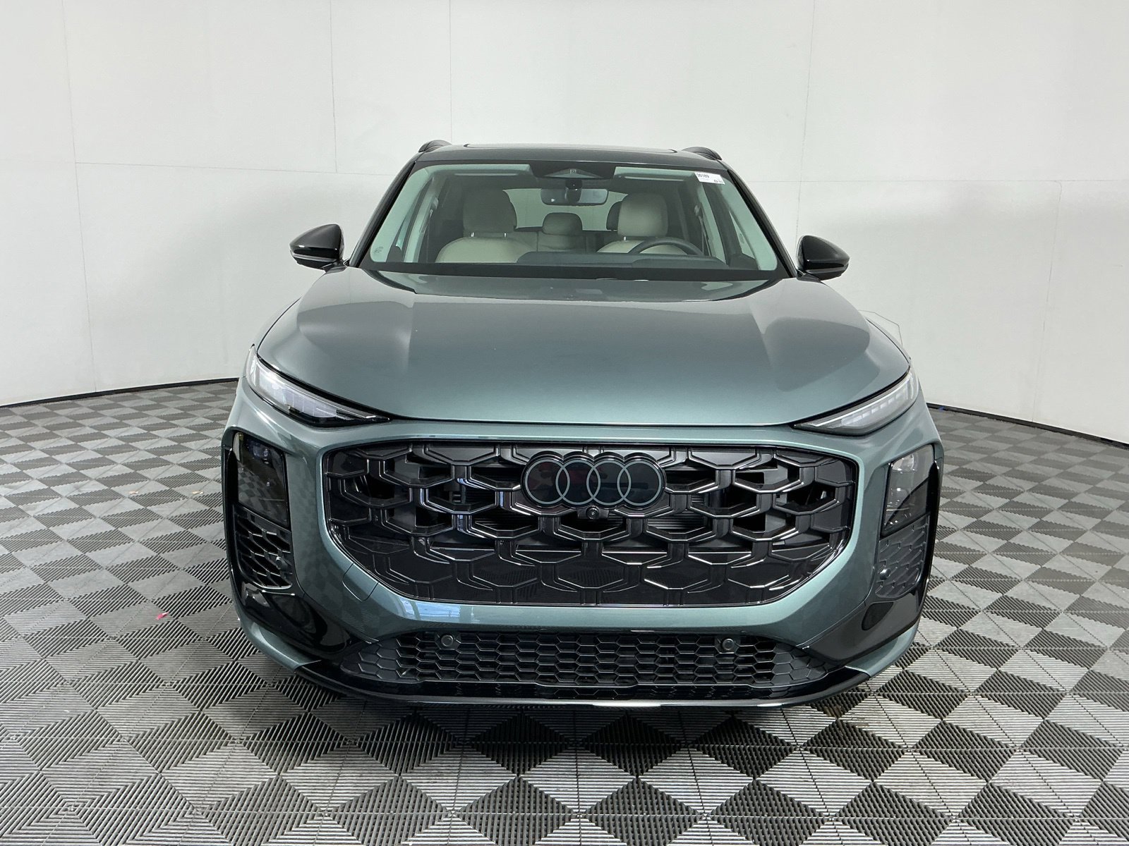 New 2026 Audi Q3 quattro 2.0T AWD/4WD image 2