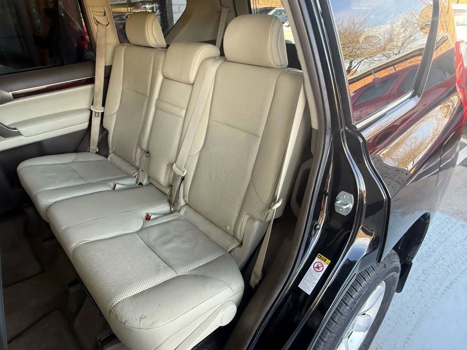 Used 2012 Lexus GX 460 w/ Comfort Plus Pkg image 25