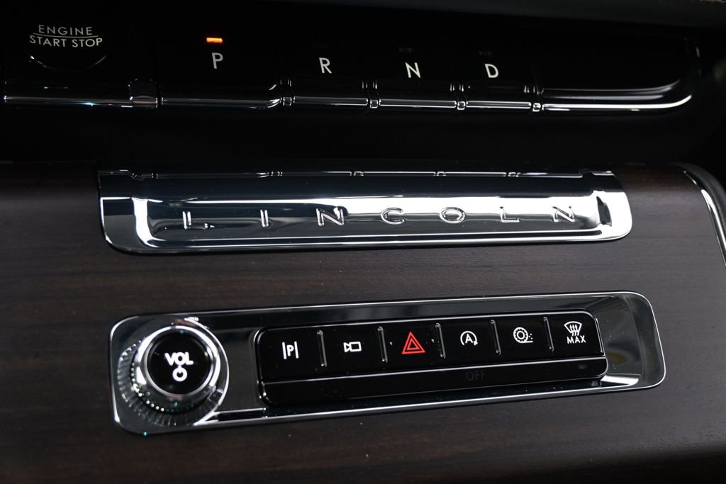 New 2026 Lincoln Aviator Reserve w/ Jet Appearance Package image 32