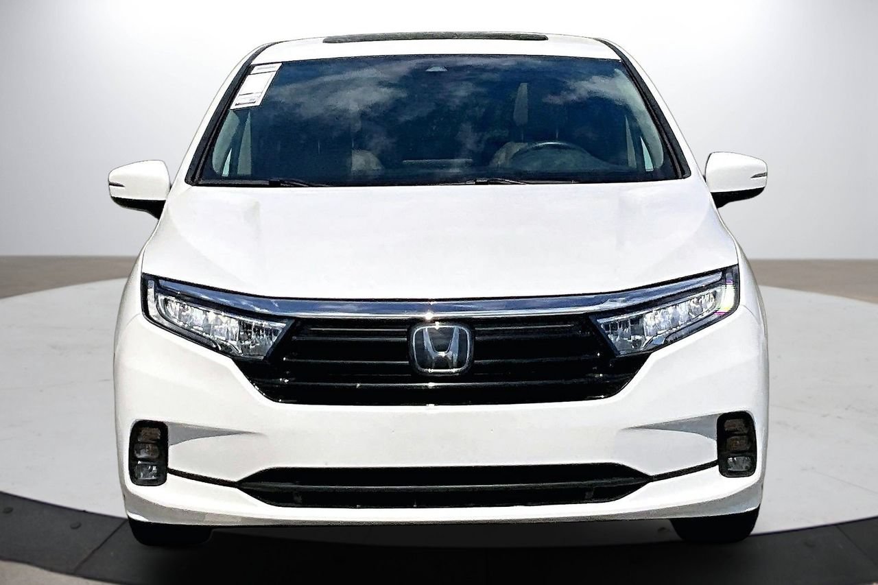 Used 2023 Honda Odyssey EX-L image 3
