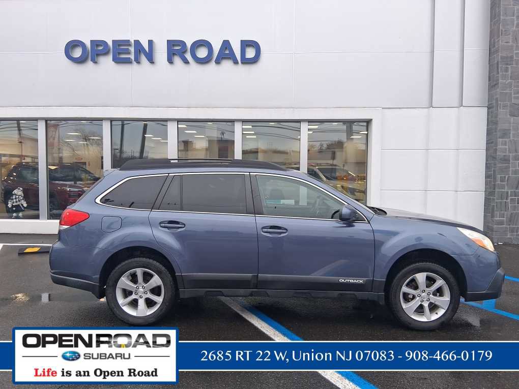 Used 2014 Subaru Outback 2.5i Limited image 4
