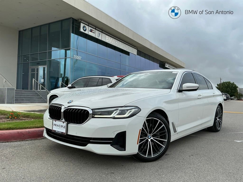 Used 2021 BMW 530i RWD image 1
