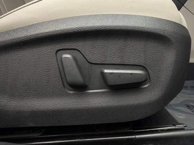 Used 2017 Hyundai Sonata Limited FWD image 16