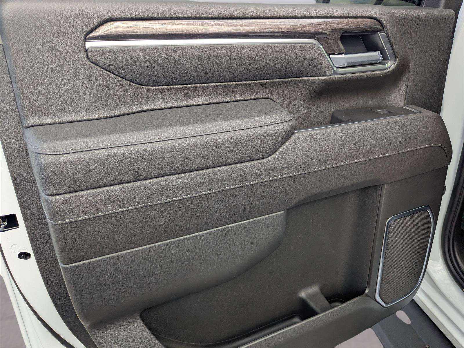 New 2026 Chevrolet Silverado 2500 LTZ w/ LTZ Plus Package image 26