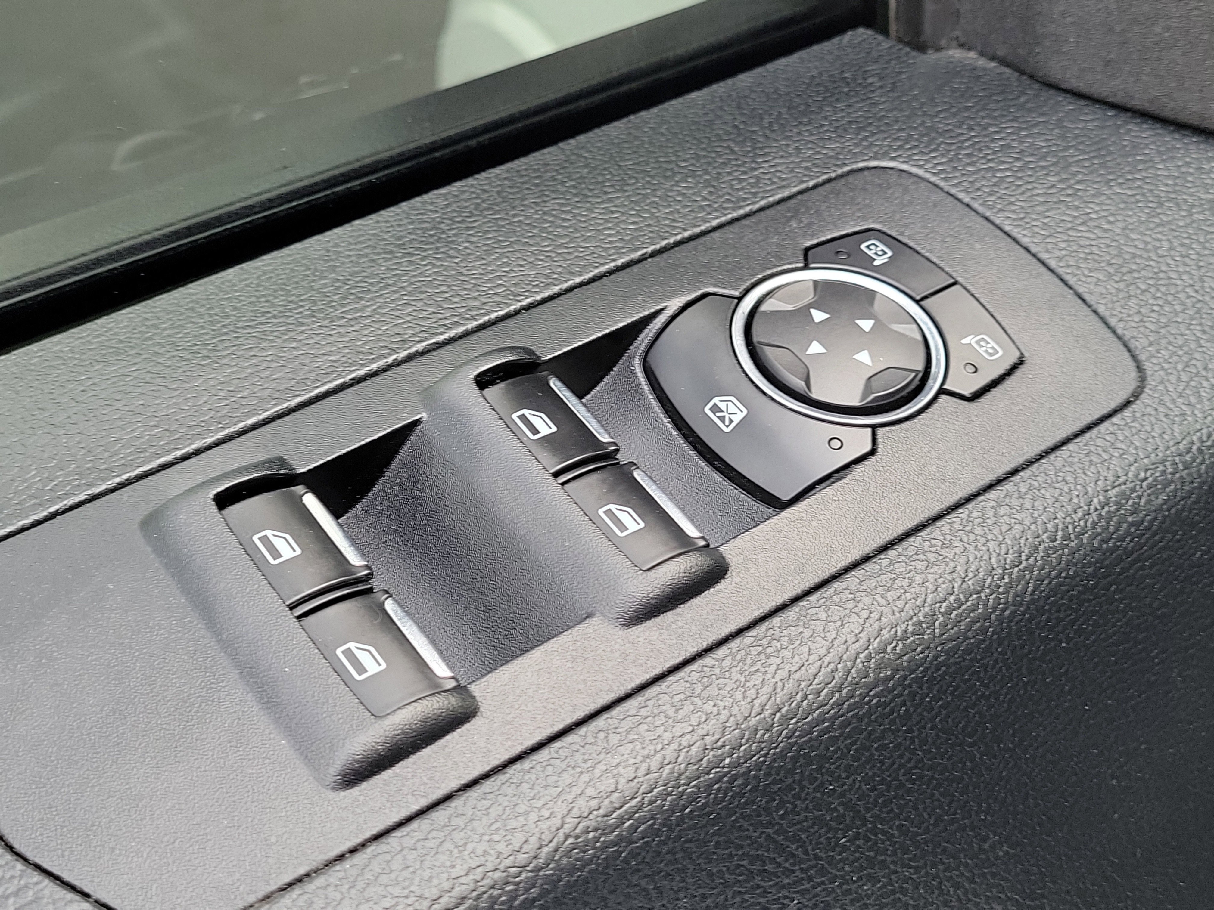 Used 2016 Ford F150 XLT w/ Equipment Group 302A Luxury image 16