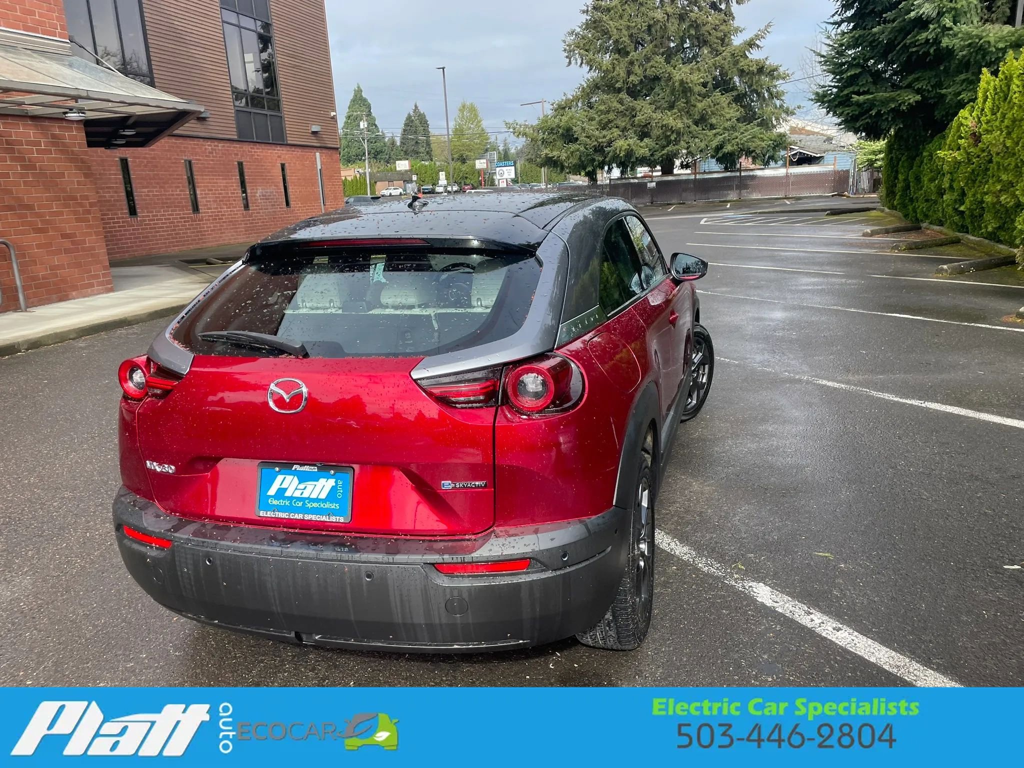 Used 2022 MAZDA MX-30 Electric w/ Premium Plus Pkg image 9