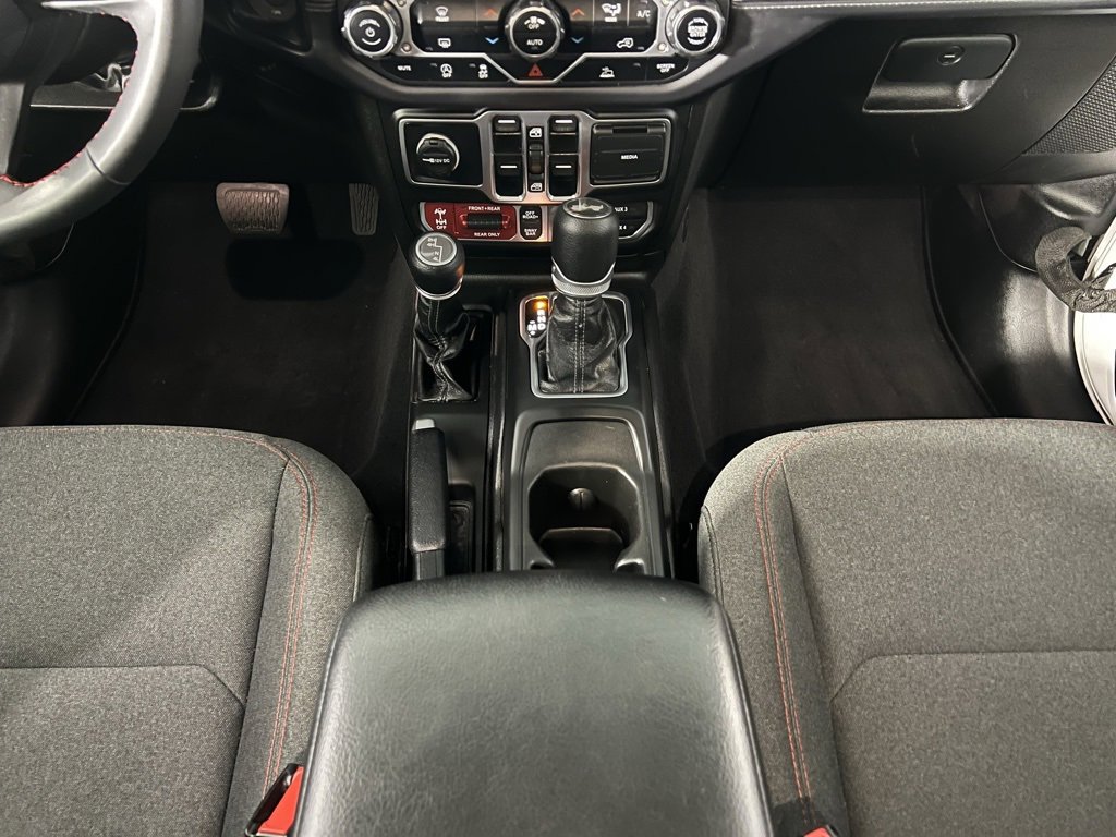 Certified 2025 Jeep Wrangler Unlimited Rubicon image 16