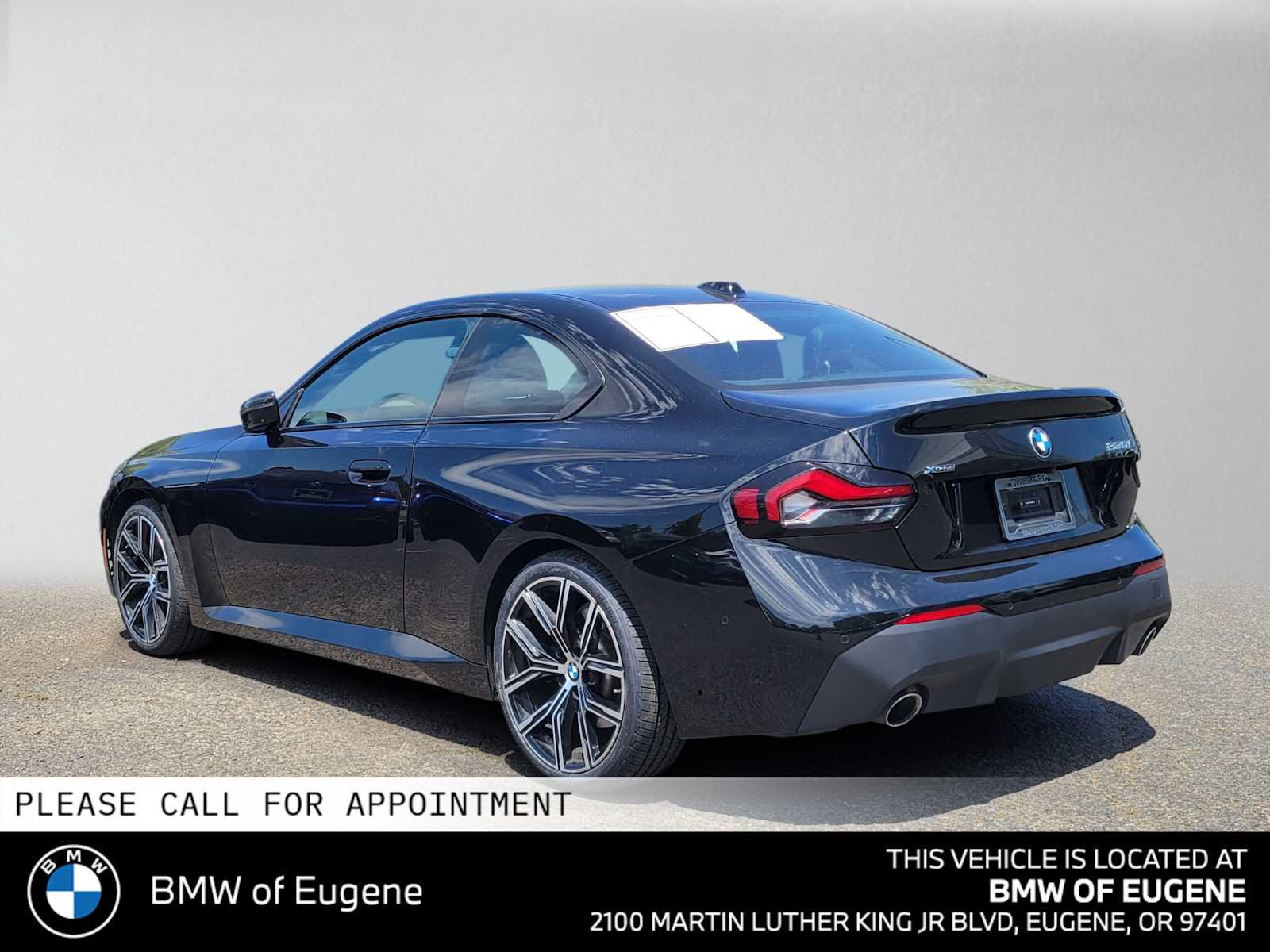 Used 2024 BMW 230i xDrive Coupe w/ Premium Package AWD/4WD image 5