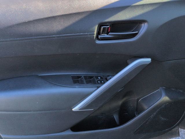 Used 2023 Toyota Corolla Cross LE image 12