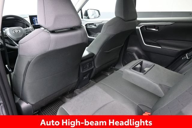 Used 2025 Toyota RAV4 XLE w/ Convenience Package AWD/4WD image 17
