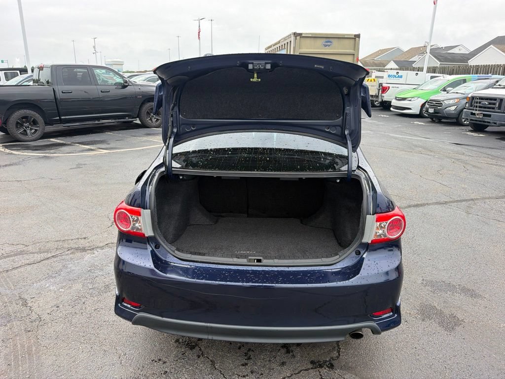 Used 2011 Toyota Corolla S FWD image 48