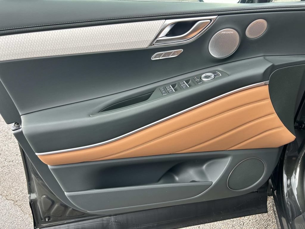 New 2026 Genesis GV80 2.5T Prestige AWD/4WD image 18