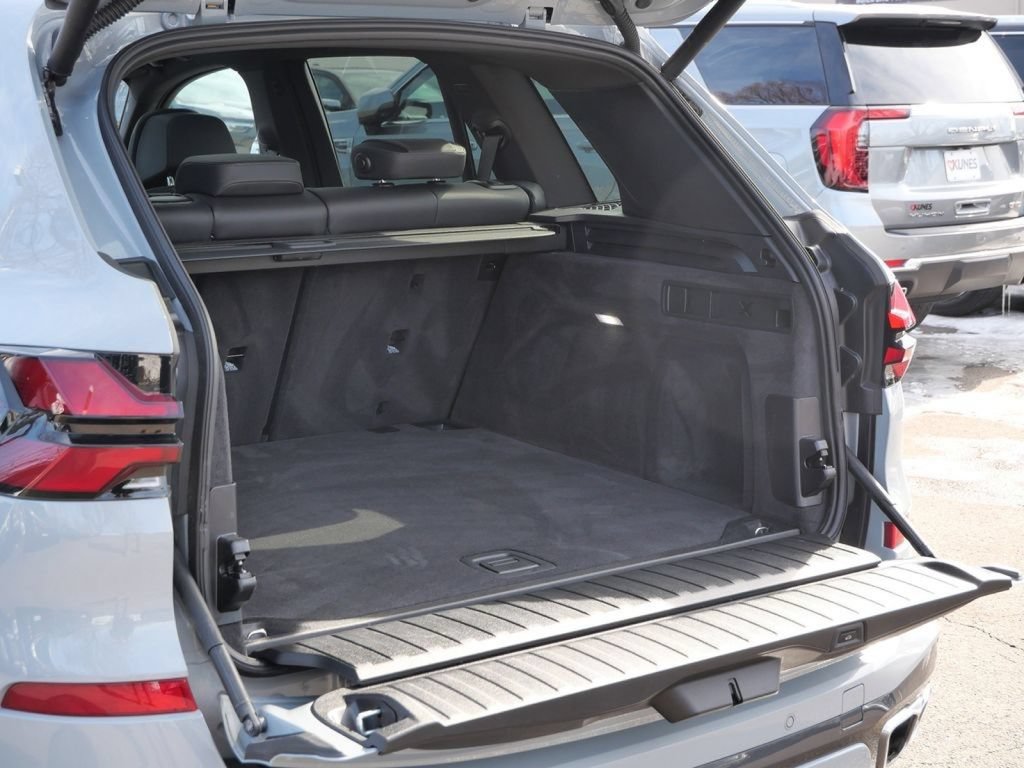 Used 2026 BMW X5 M60i AWD/4WD image 26