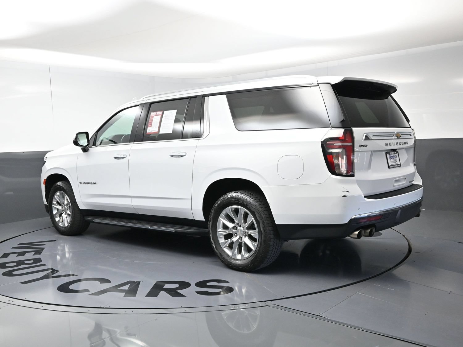 Used 2022 Chevrolet Suburban Premier RWD image 7