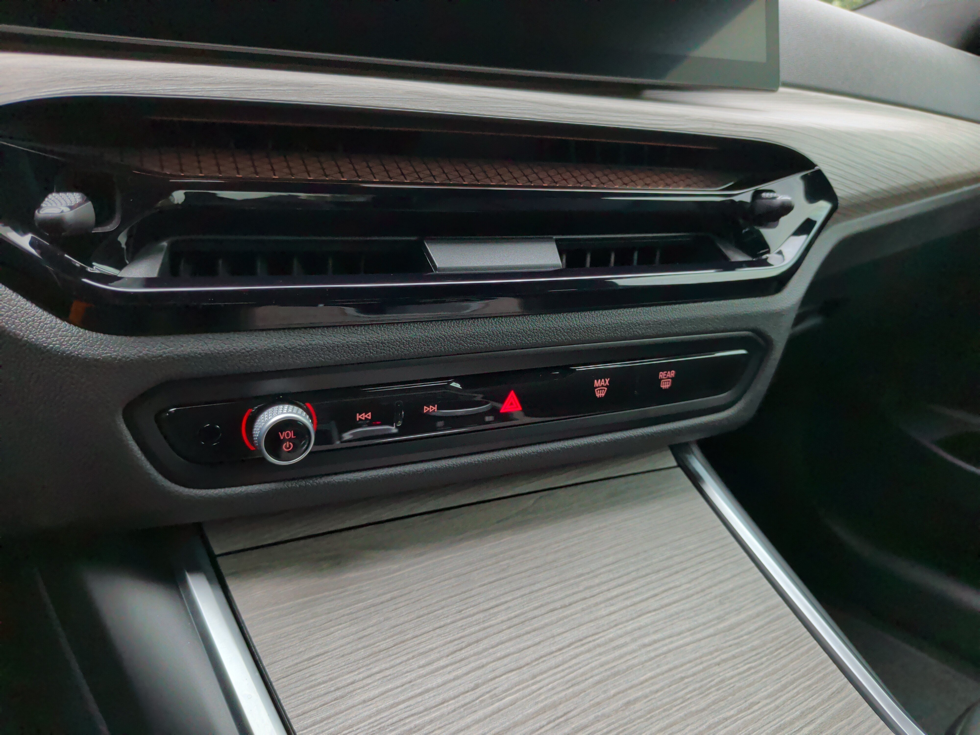 Certified 2025 BMW 430i Coupe RWD image 18