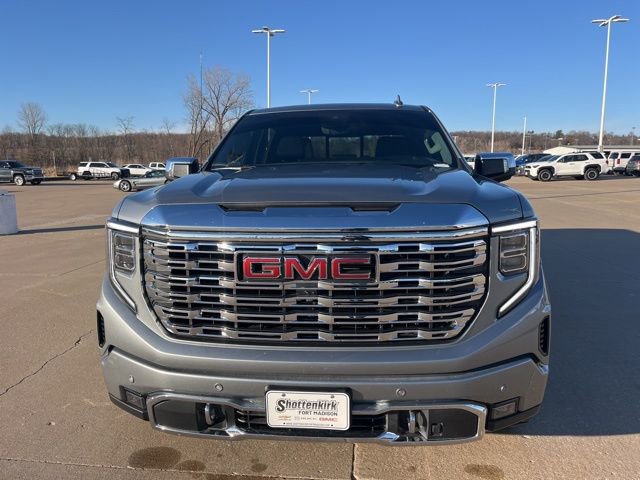 Used 2024 GMC Sierra 1500 Denali w/ Denali Reserve Package image 11