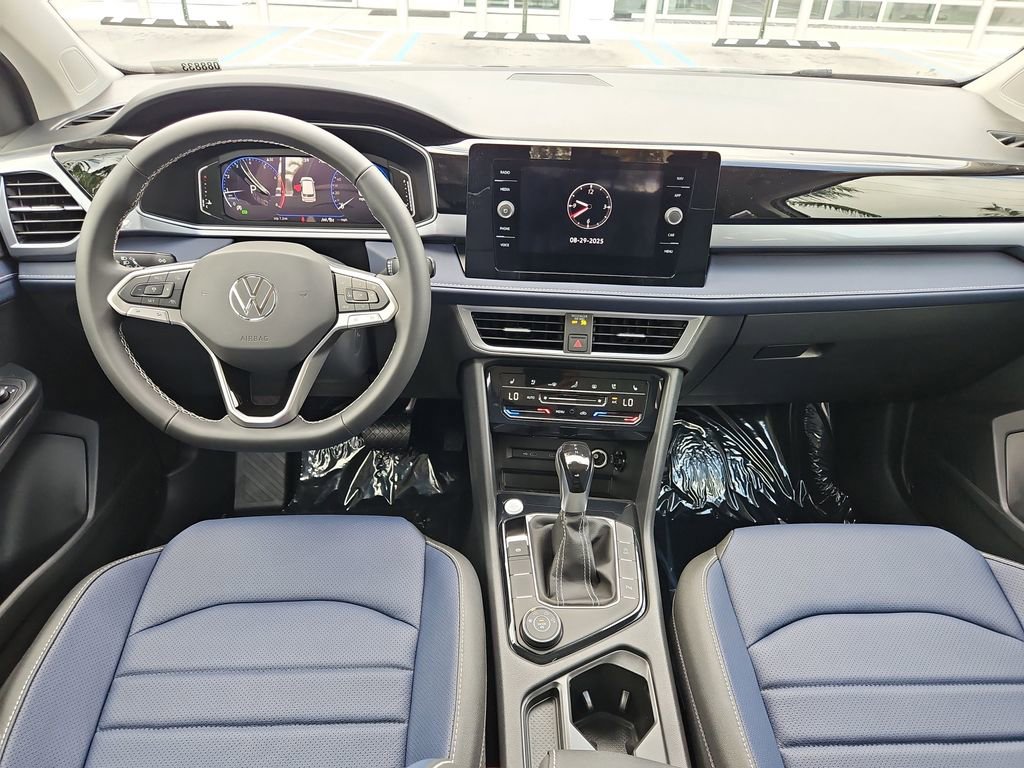 New 2025 Volkswagen Taos SEL AWD/4WD image 6