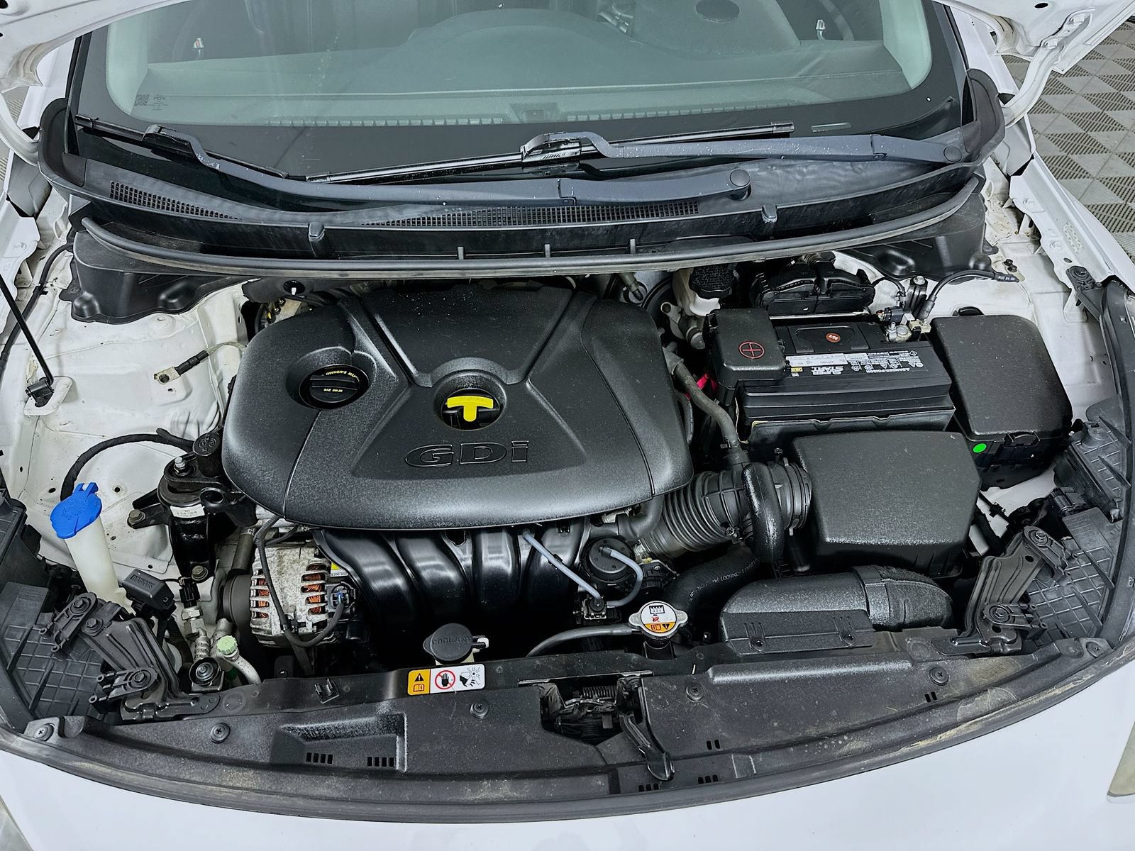 Used 2014 Hyundai Elantra GT FWD image 27