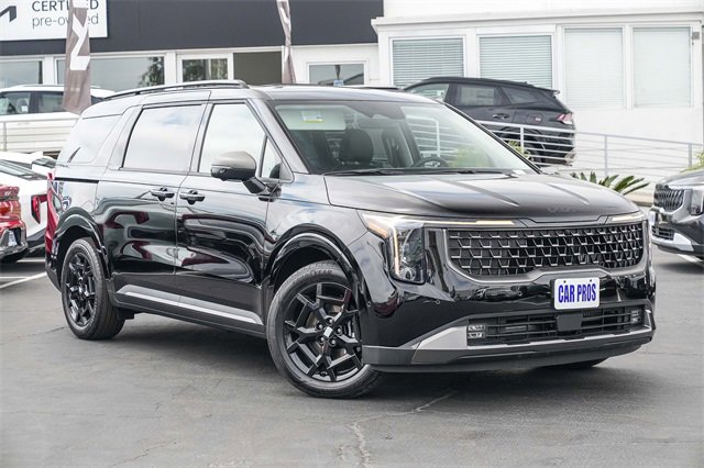 New 2026 Kia Carnival SX w/ SX Dark Edition Package image 2