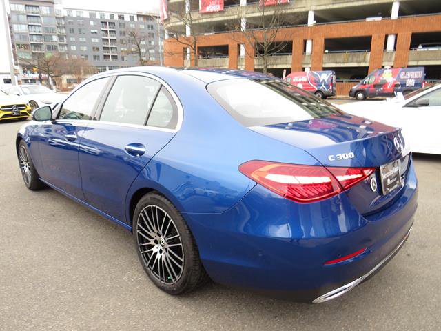 Used 2025 Mercedes-Benz C 300 4MATIC Sedan image 2