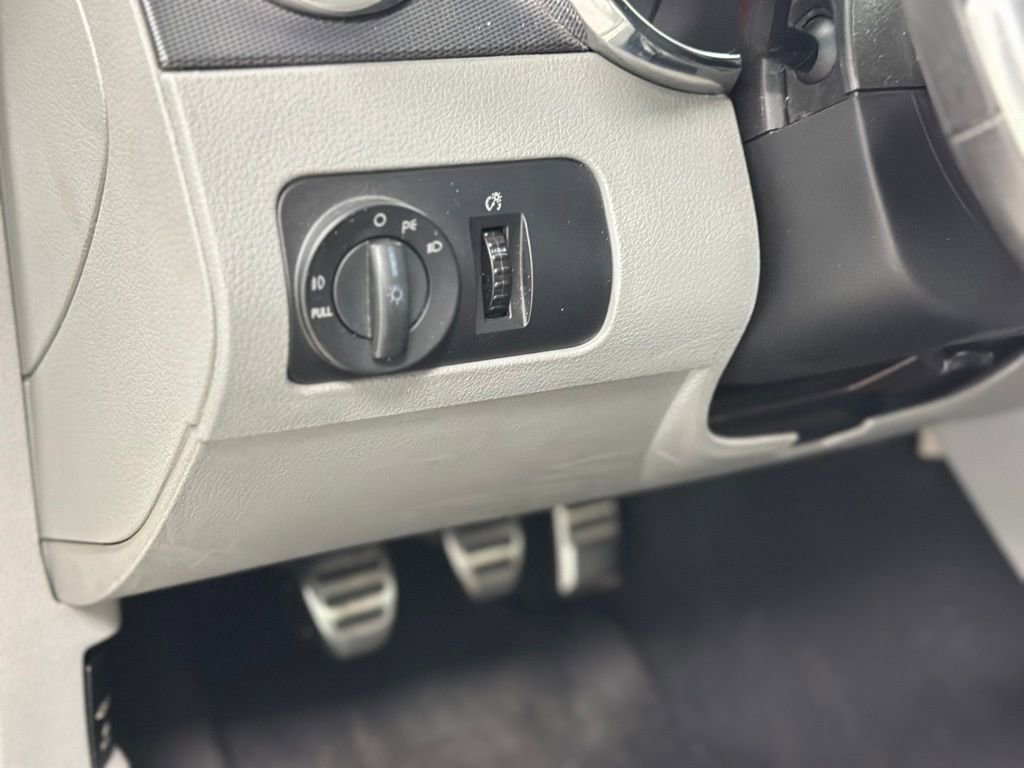 Used 2008 Ford Mustang GT image 13