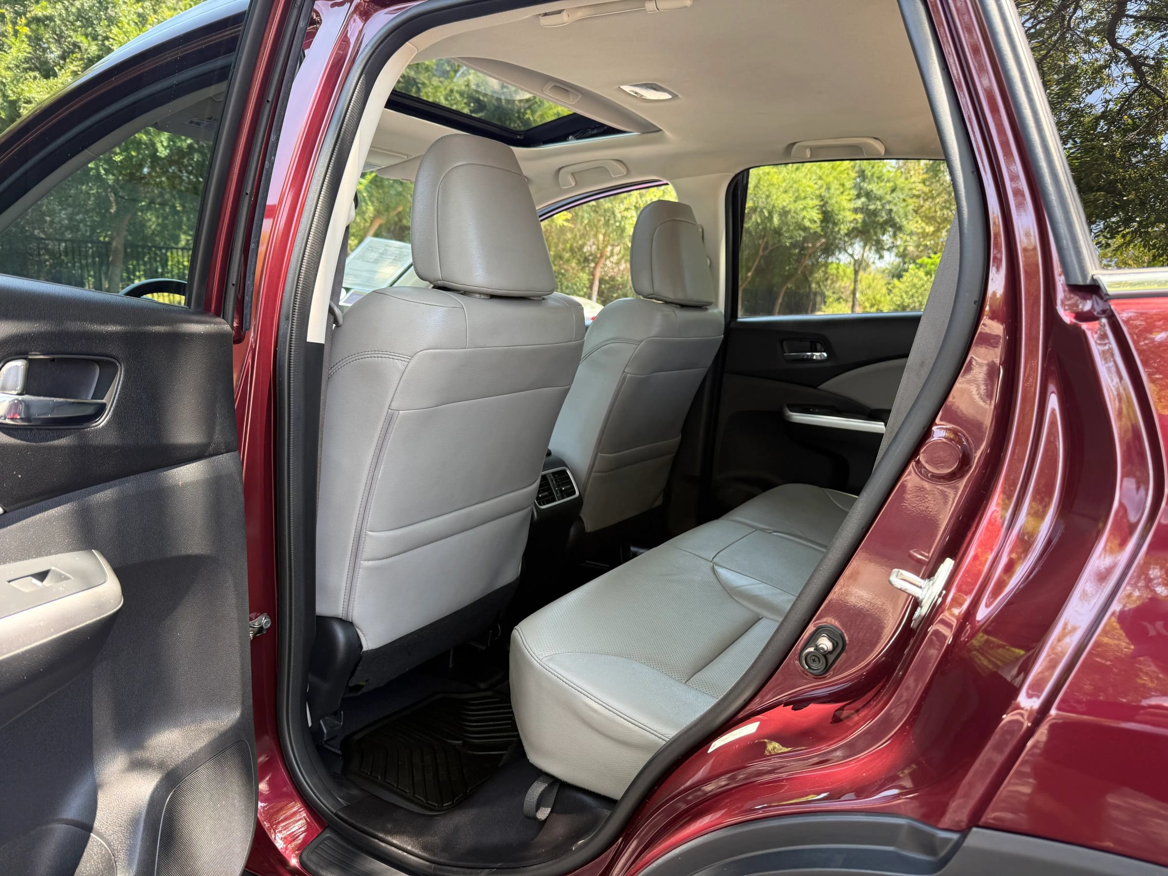 Used 2015 Honda CR-V EX-L image 21