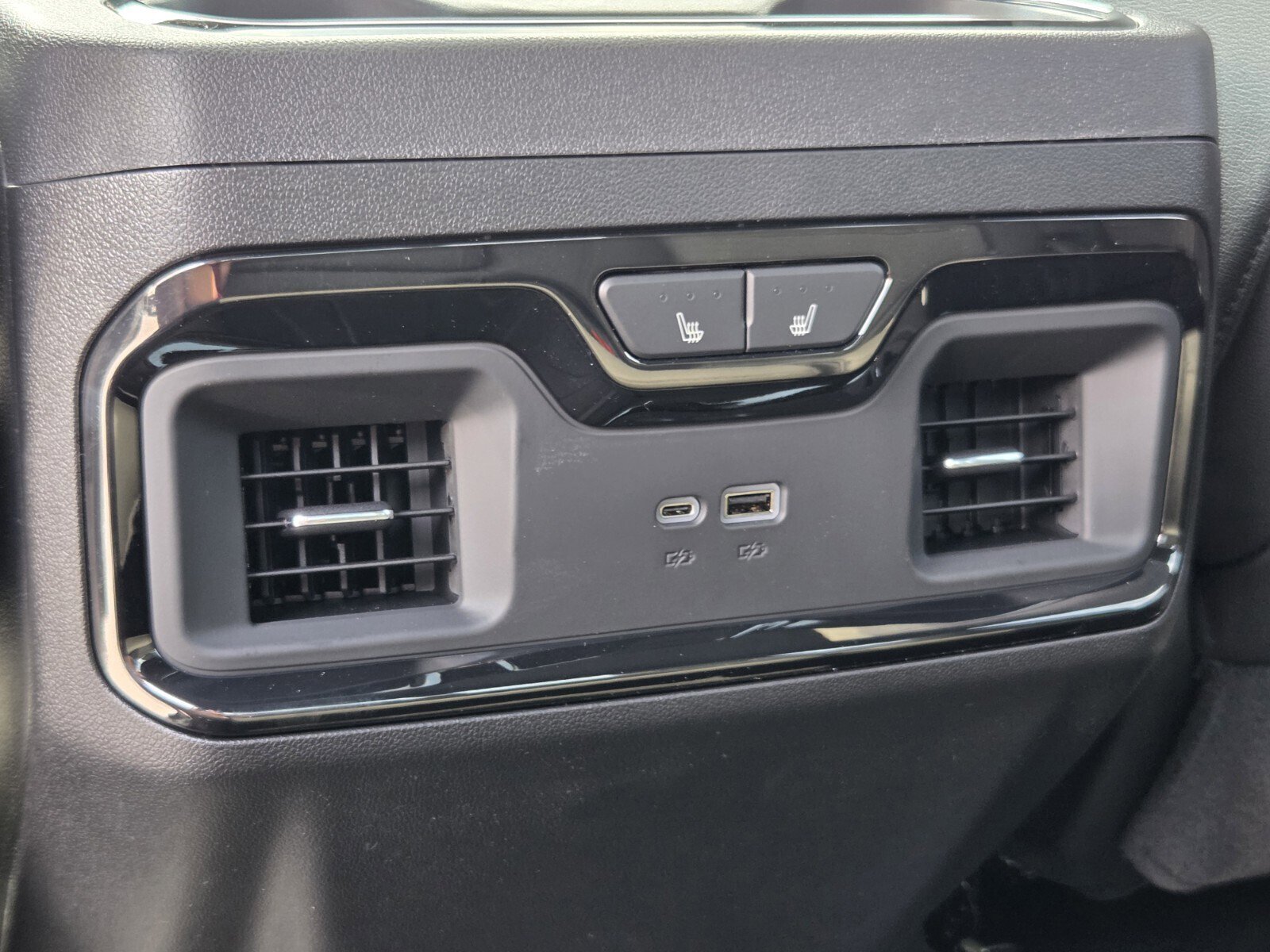 New 2026 Chevrolet Silverado 2500 ZR2 AWD/4WD image 10