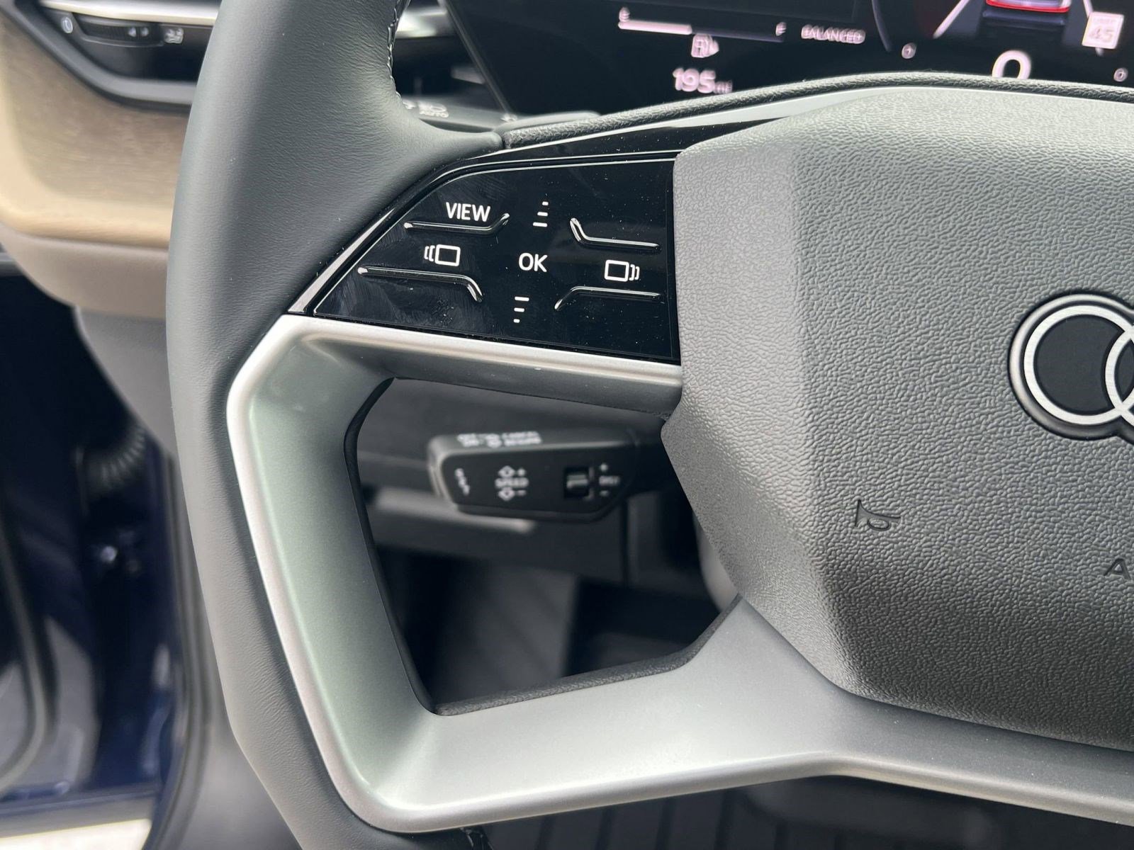 New 2025 Audi Q5 Premium image 18