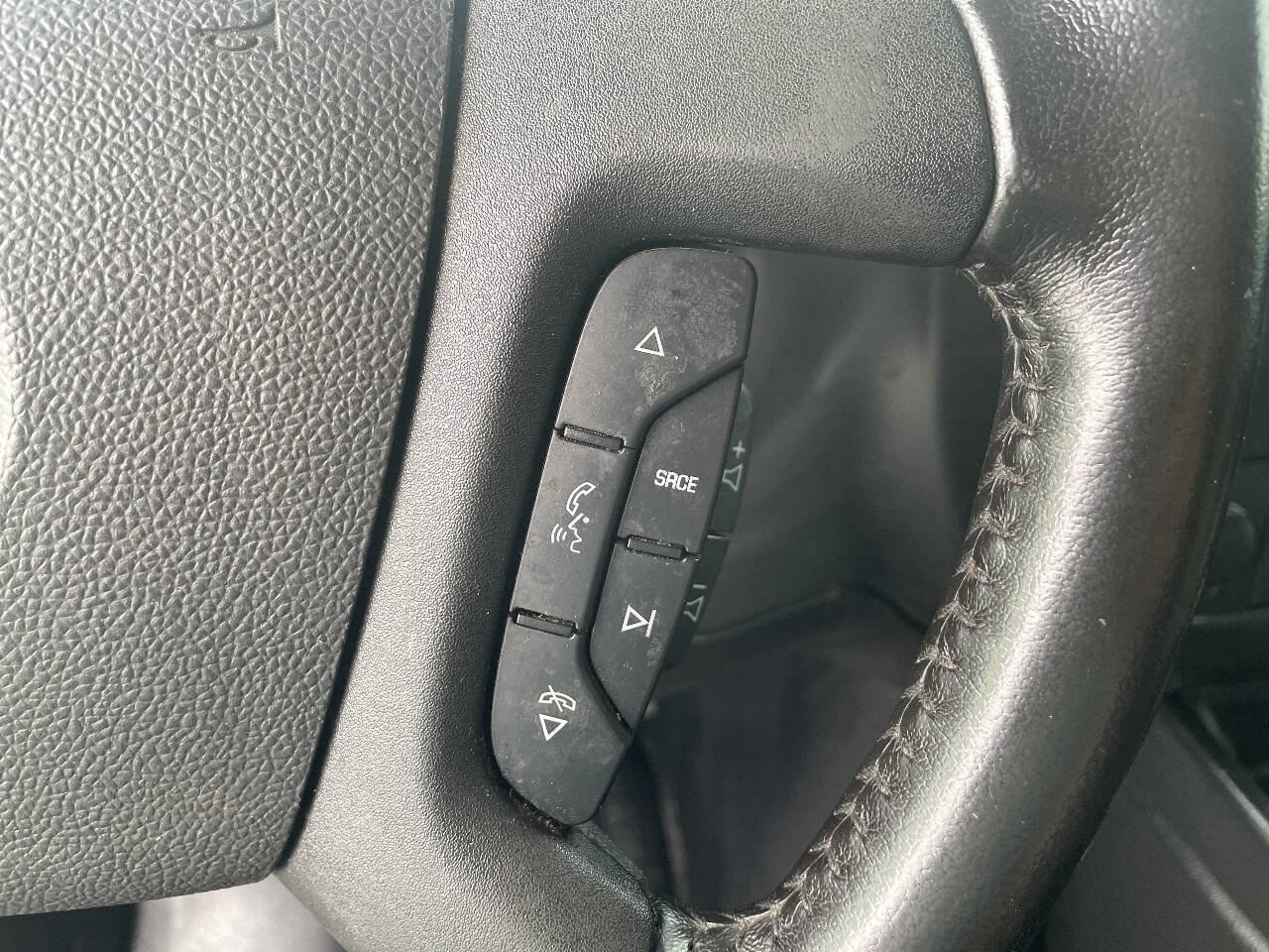 Used 2021 Chevrolet Express 2500 w/ Driver Convenience Package image 15