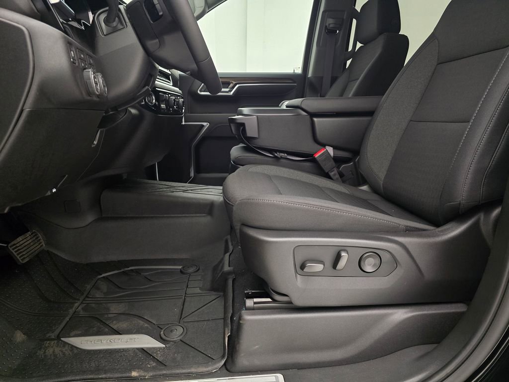 New 2026 Chevrolet Silverado 1500 RST w/ RST Select Package image 3