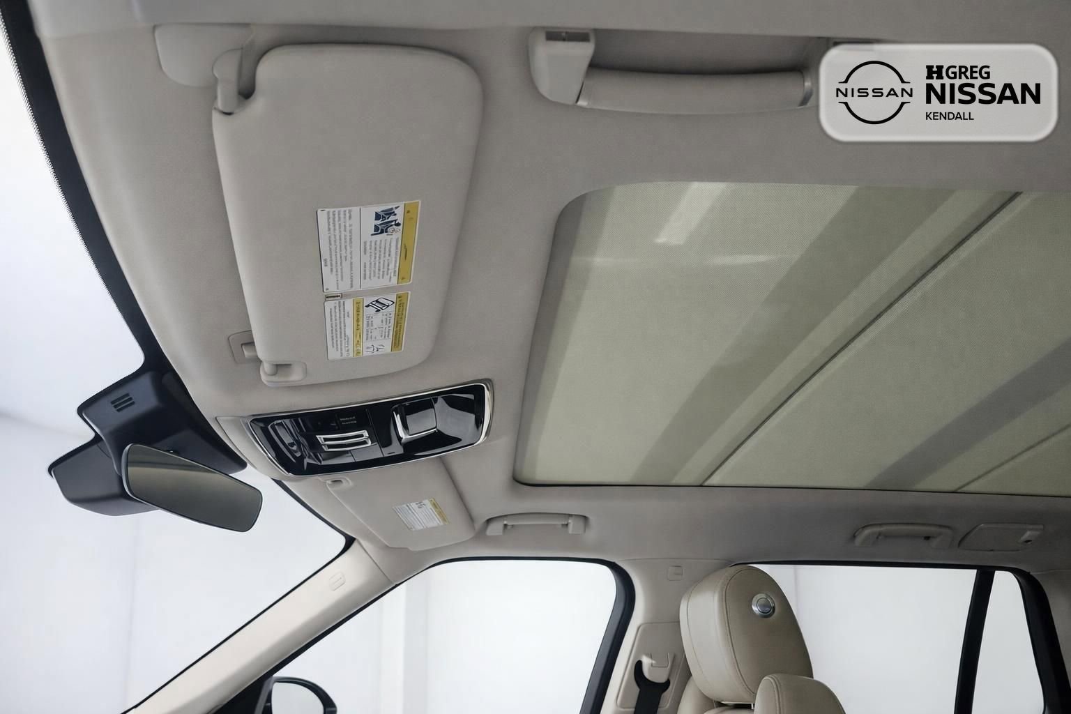 Used 2017 Land Rover Range Rover HSE image 11