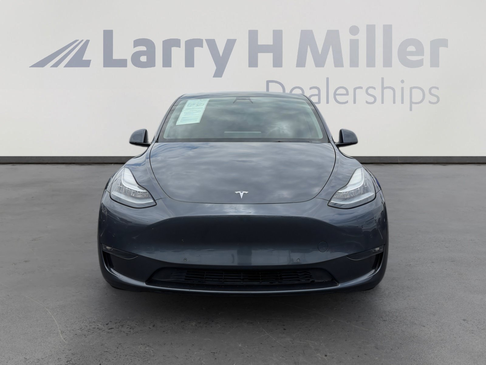 Used 2021 Tesla Model Y Long Range AWD/4WD image 8