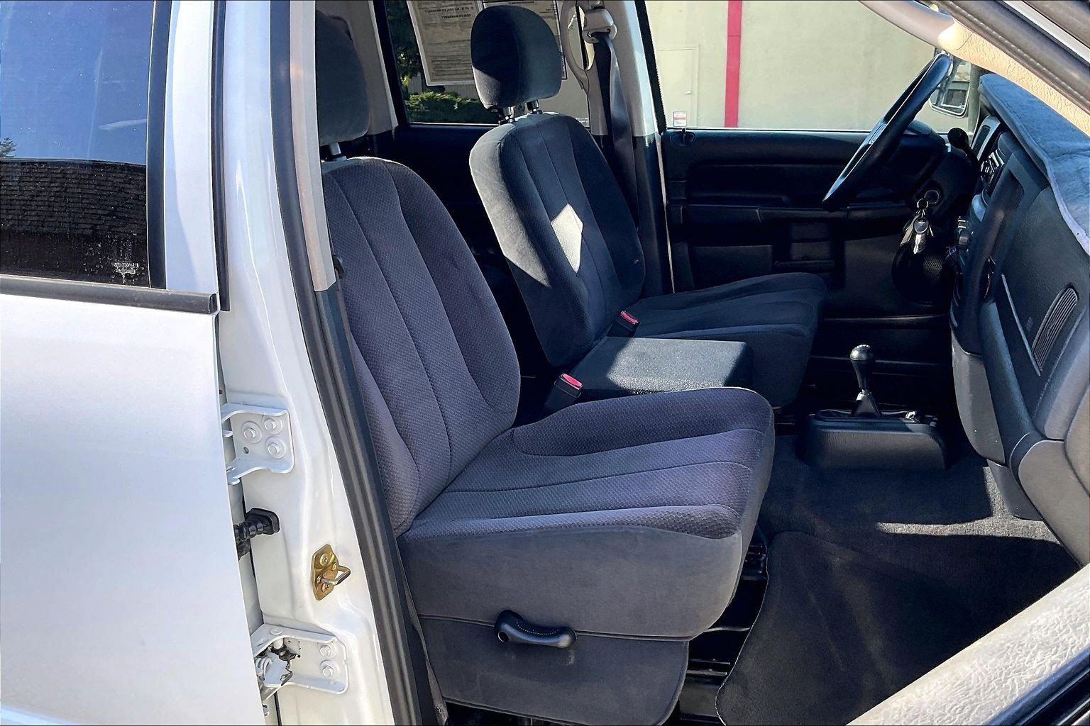 Used 2004 Dodge Ram 3500 Truck ST w/ Trailer Tow Group image 7