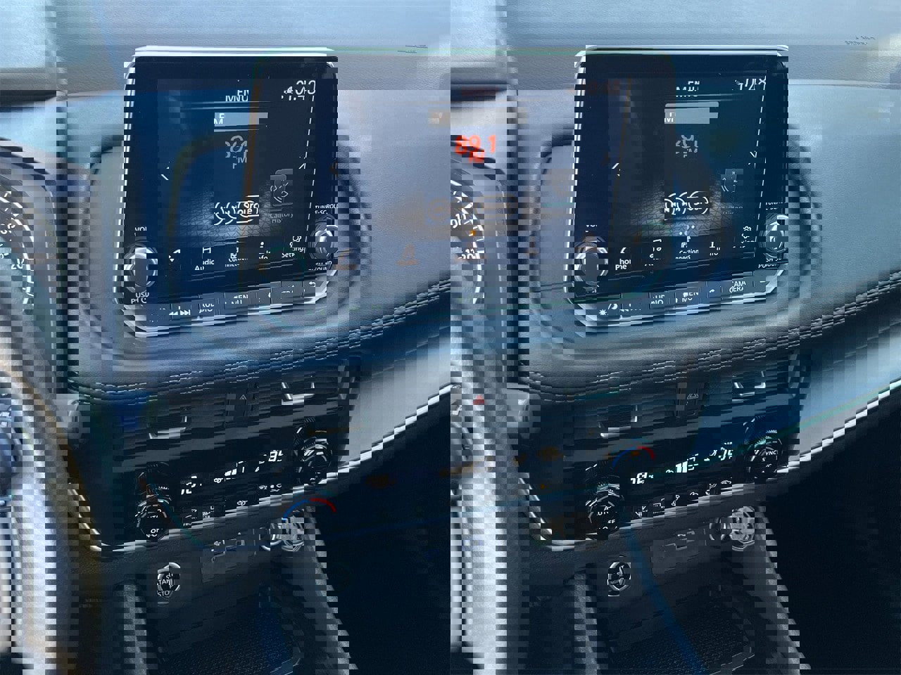 Certified 2023 Nissan Rogue SV image 15