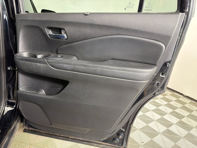 Used 2019 Honda Pilot Touring image 18
