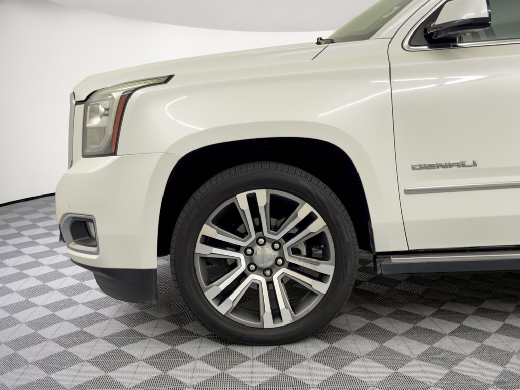 Used 2019 GMC Yukon Denali w/ Denali Ultimate Package RWD image 13