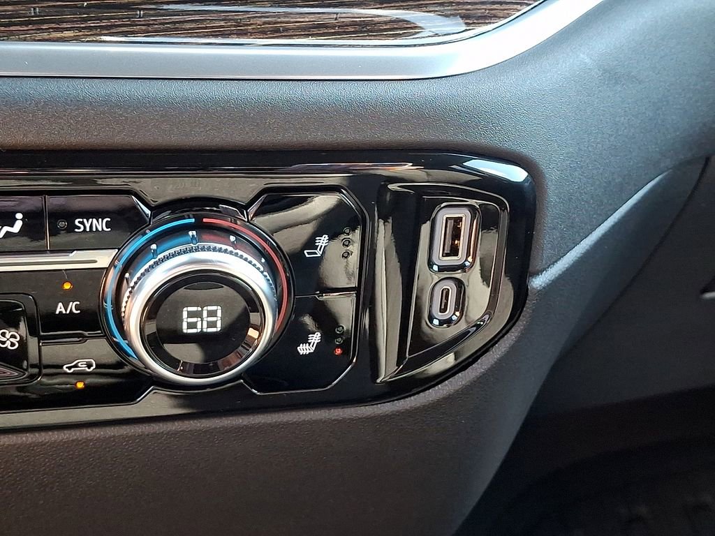 New 2026 GMC Sierra 1500 SLE AWD/4WD image 17