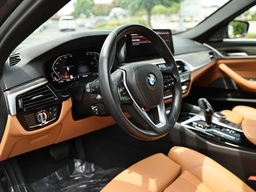 Used 2023 BMW 540i xDrive w/ Premium Package AWD/4WD image 20